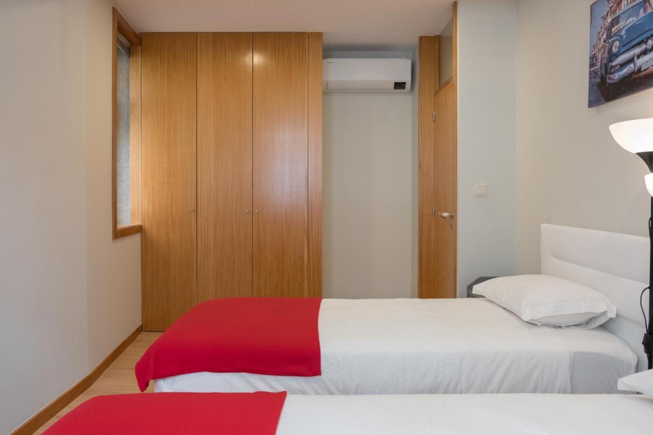 Apartamentos Portodouro - Ribeira エクステリア 写真